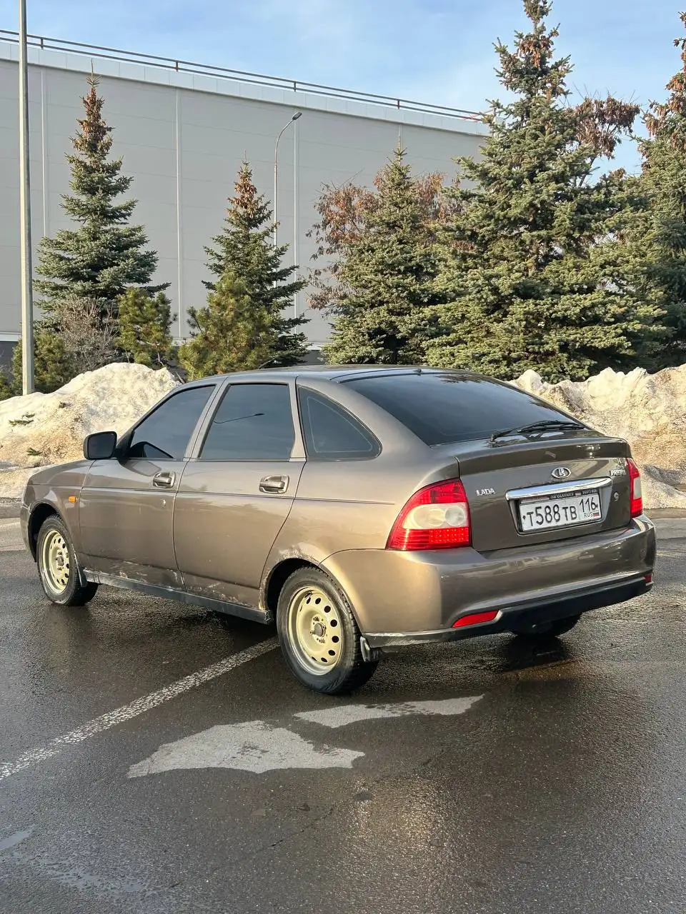 Продам LADA Priora 2 2013 года выпуска, зеленый цвет - Легковые автомобили (Авто) в Казань