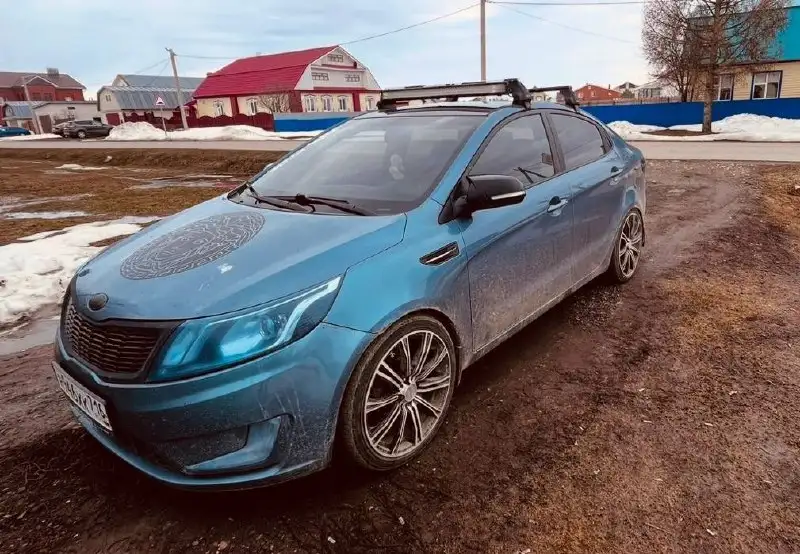 Автомобиль 2013 года с АКПП - Авто в Казань