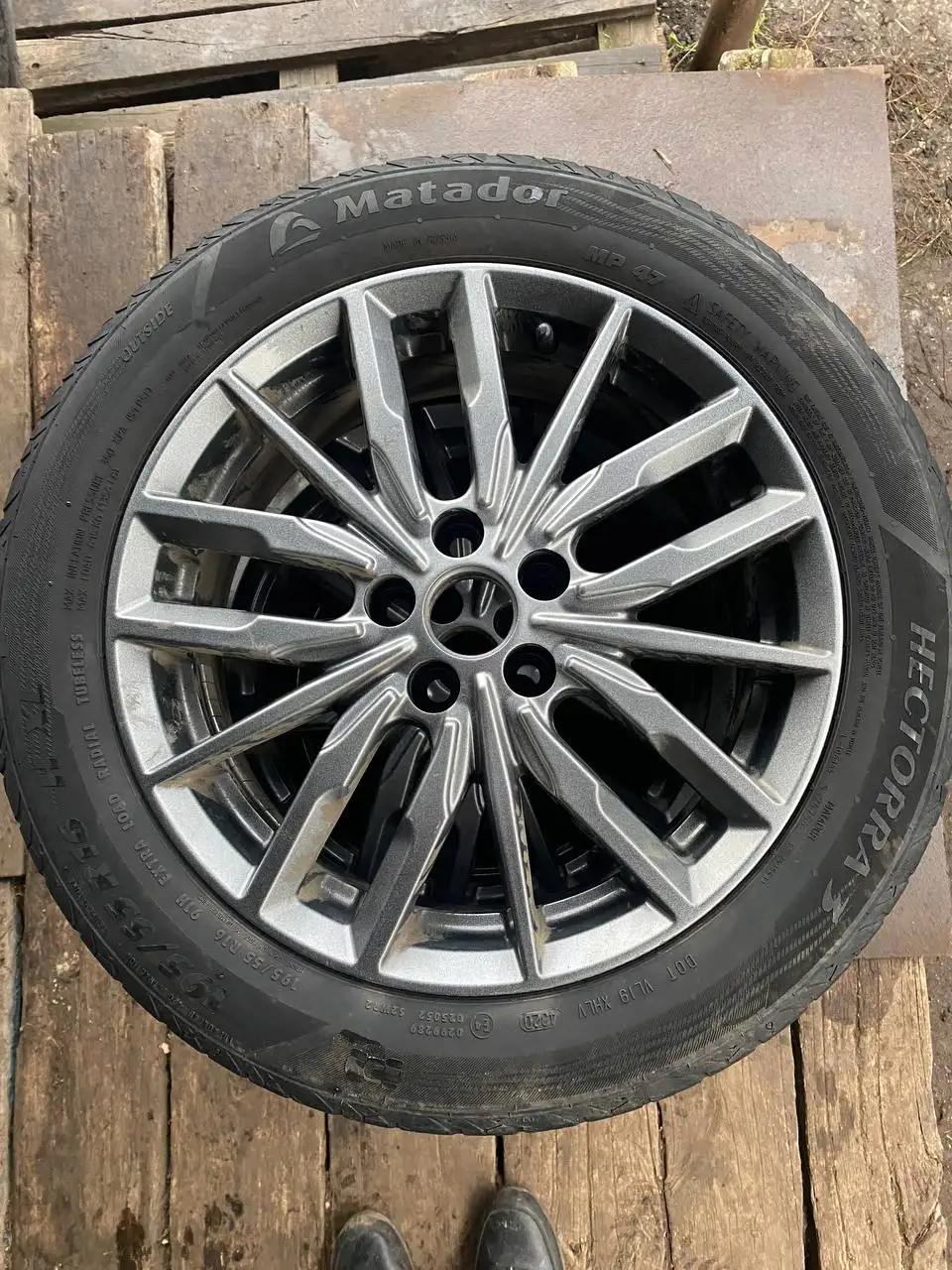 Продажа шин 5*100 R16 в Альметьевске - Шины и диски (Запчасти) в Альметьевск