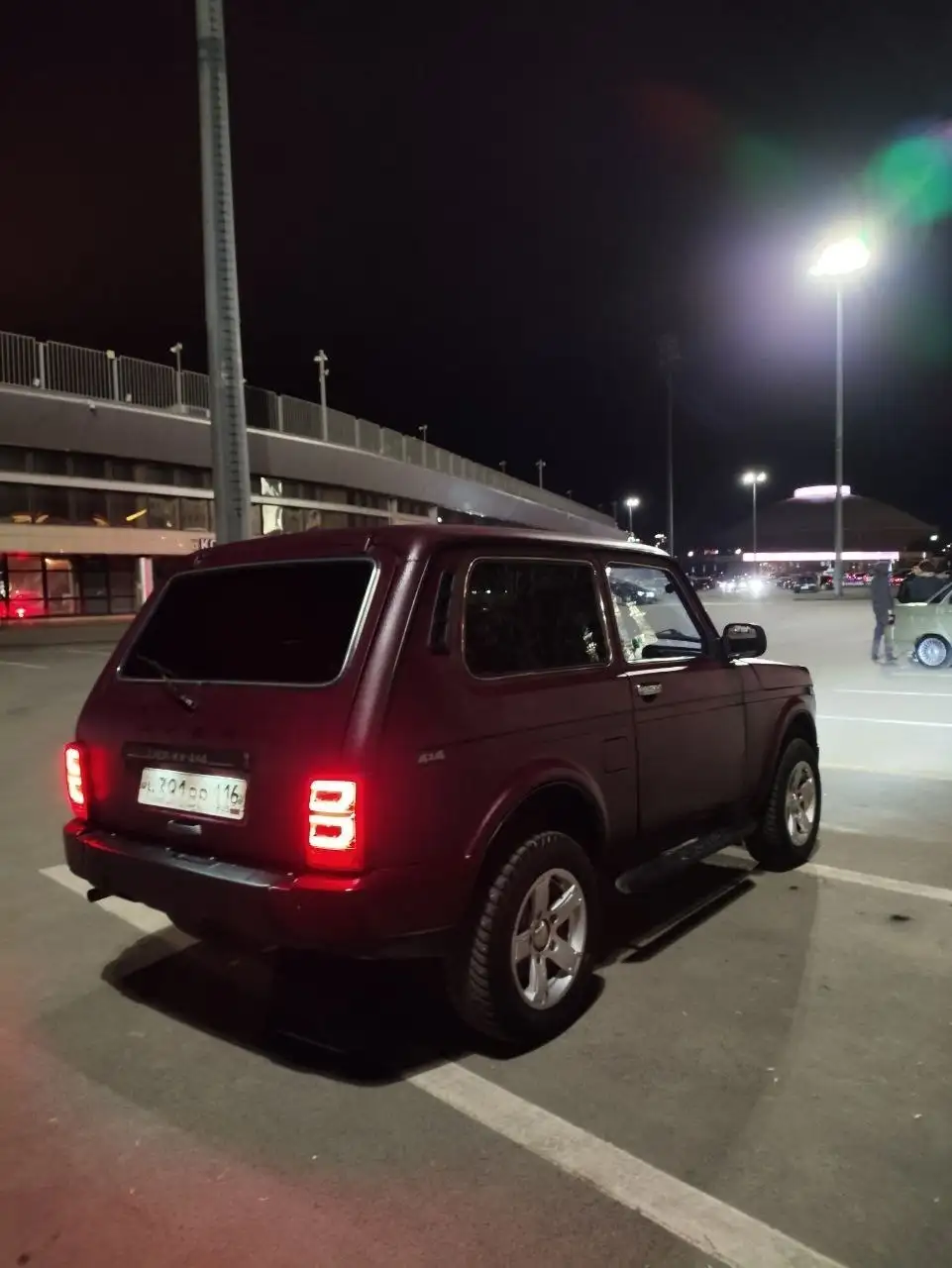 Лада Нива 3-дверная 2011 года в Казани - Легковые автомобили (Авто) в Казань