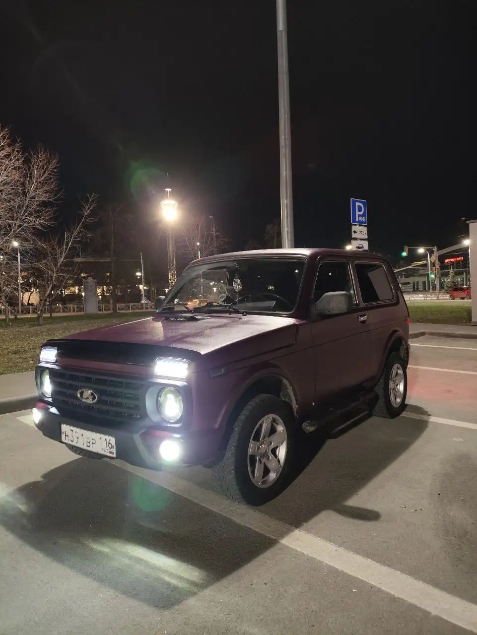 Лада Нива 3-дверная 2011 года в Казани - Легковые автомобили (Авто) в Казань