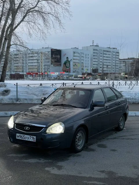 Продажа автомобиля Lada Priora 2012 года в Казани - Автоаксессуары в Казань