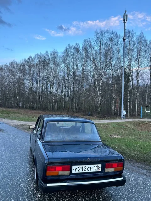 Ларгус 2011 года, требуется кузовной ремонт - Косметика и уход за авто в Казань