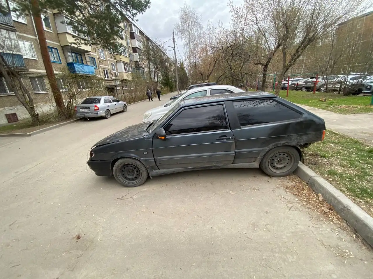 ВАЗ 2112 2002 г.в. на ходу, состояние среднее - Легковые автомобили (Авто) в Казань