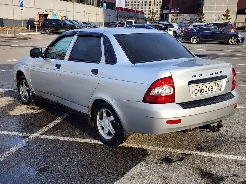 Lada Priora 2010 - Авто в Казань