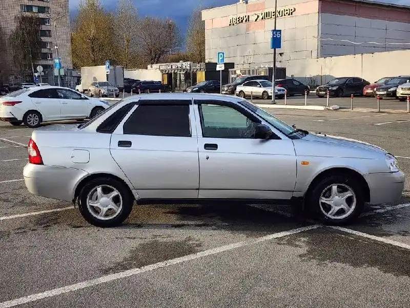 Lada Priora 2010 - Авто в Казань