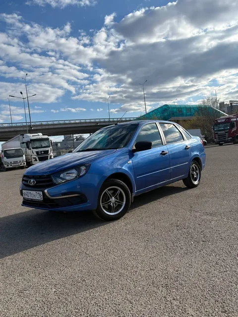 Lada Granta 2018 - Прицепы/цистерны в Казань