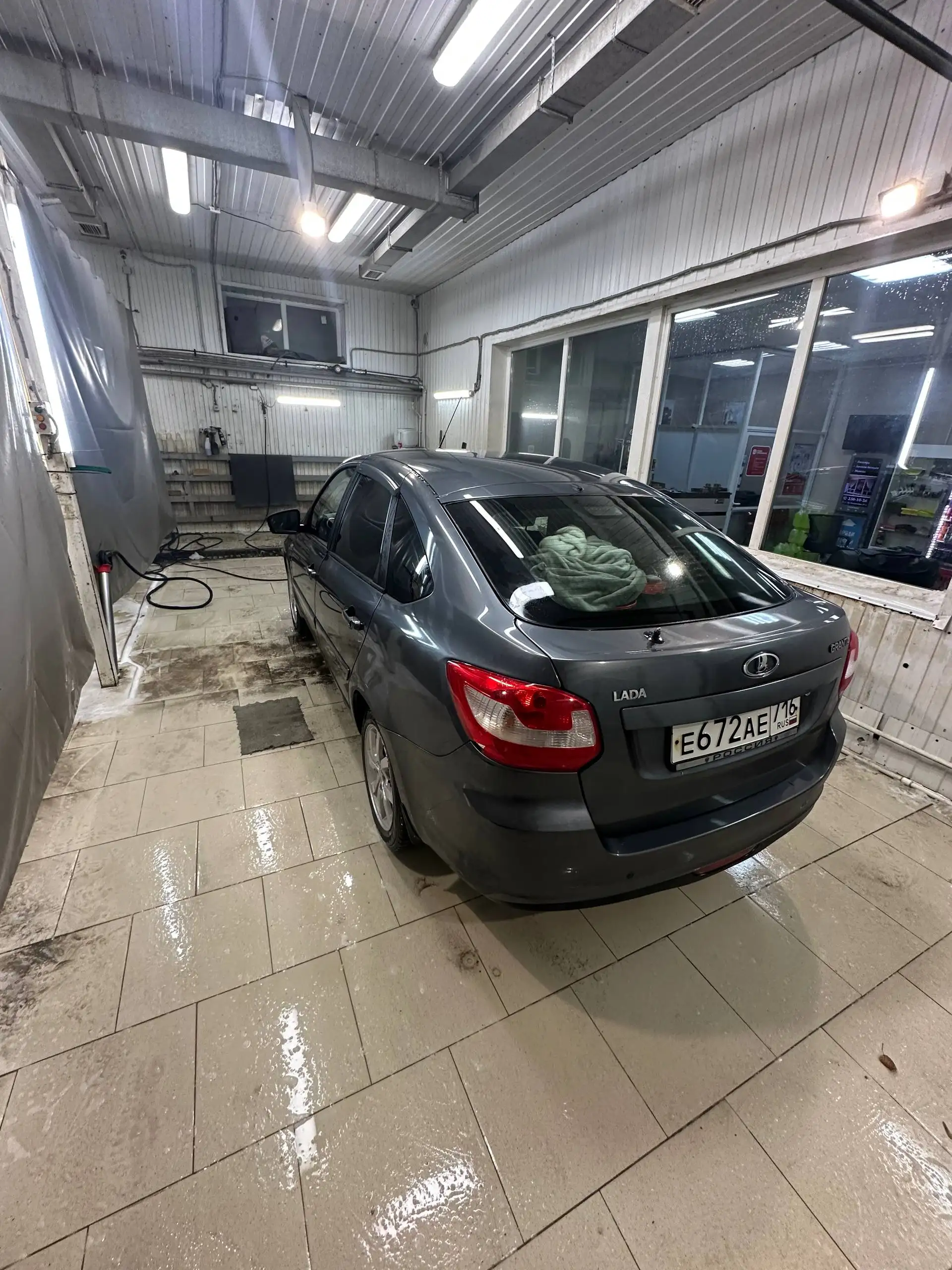 Лада Гранта лифтбэк 2016 - Легковые автомобили (Авто) в Казань