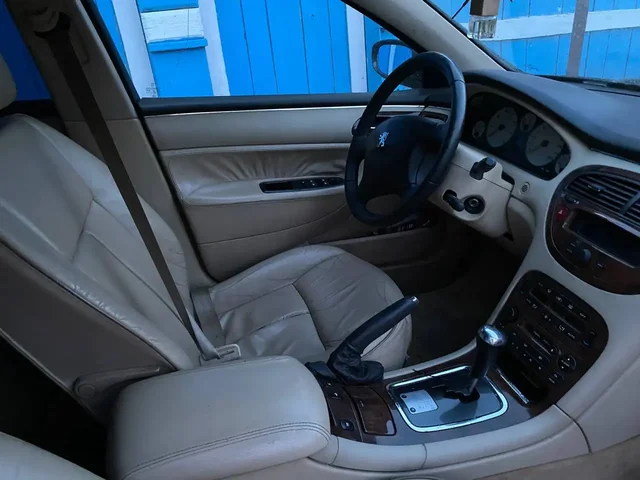 Пежо 607 2004 года 3.0 акпп - Запчасти и аксессуары в Казань