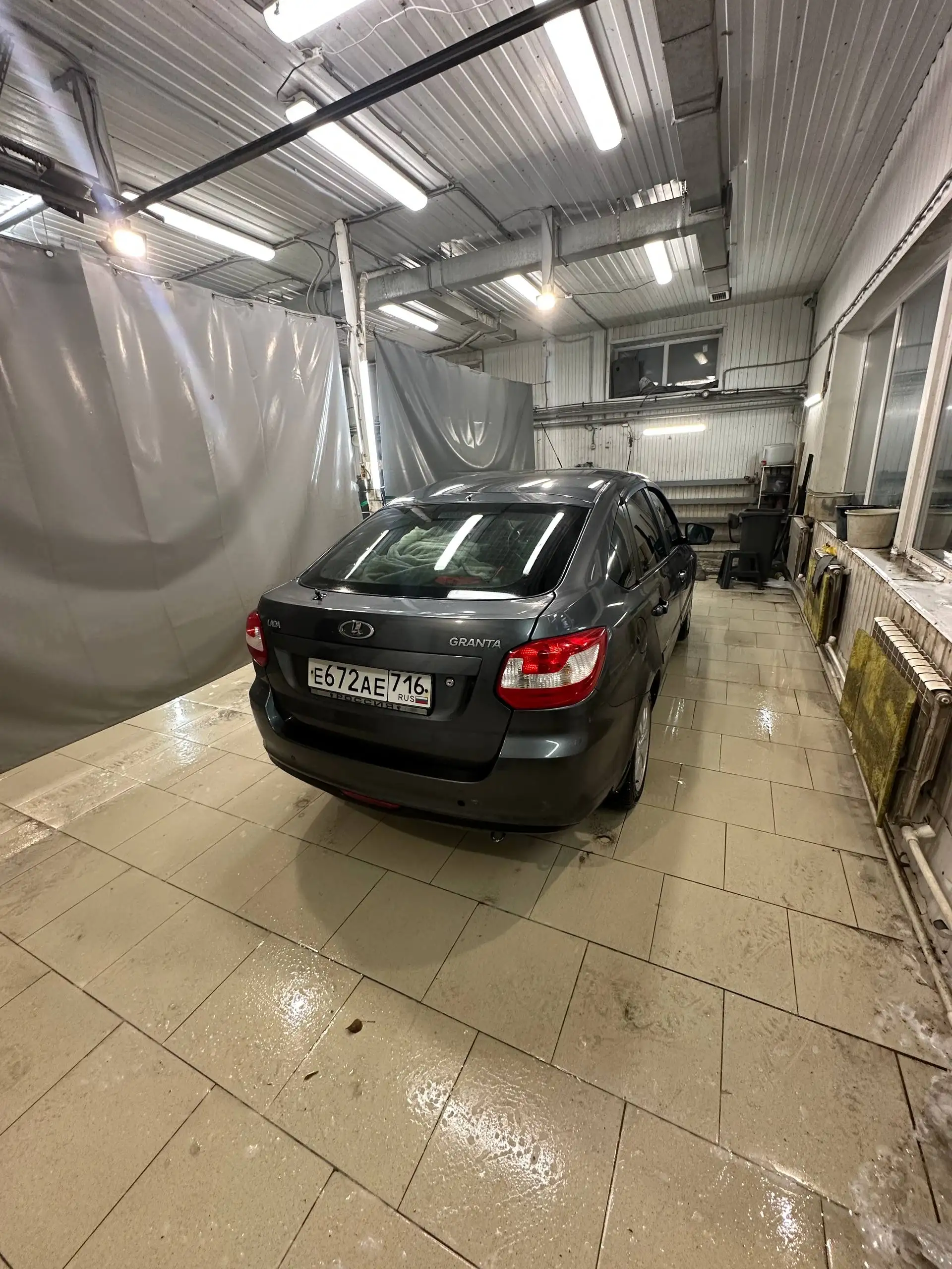 Продажа Лада Гранта Лифтбэк 2016 - Легковые автомобили (Авто) в Казань