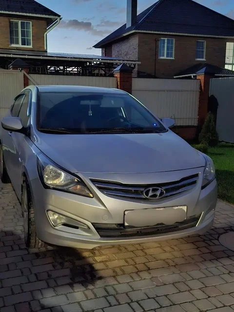 Hyundai Solaris 1.4 MT 2016 - Легковые в Казань