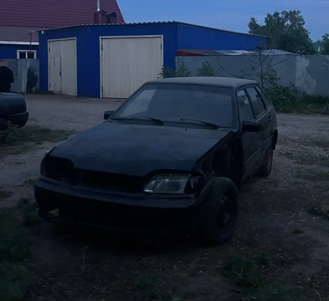 ВАЗ 2114 2008 - Volkswagen Golf 5 в Казань