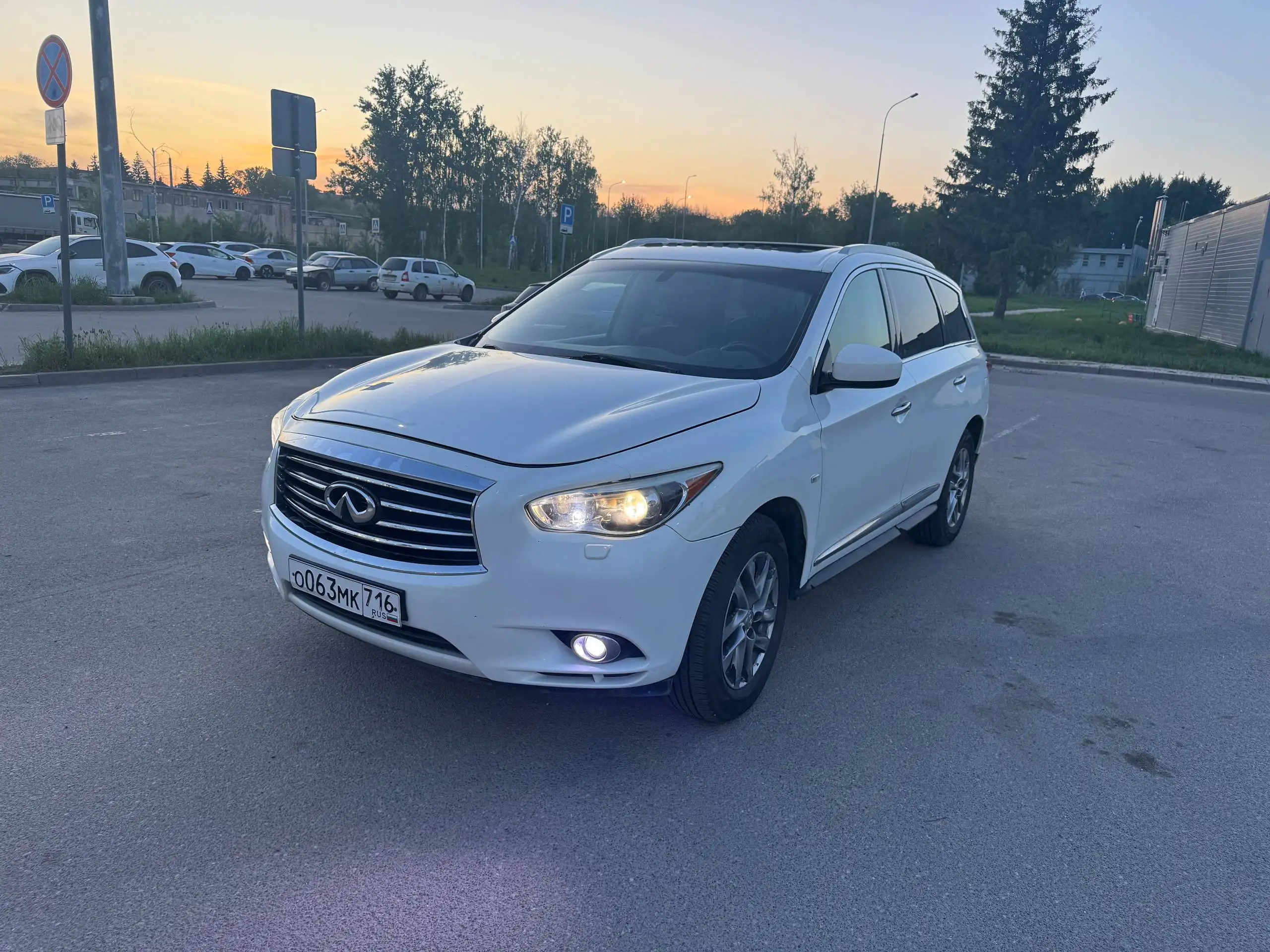 Датсун 2018 и Финик qx60 2014 в Казани - Авто в Казань
