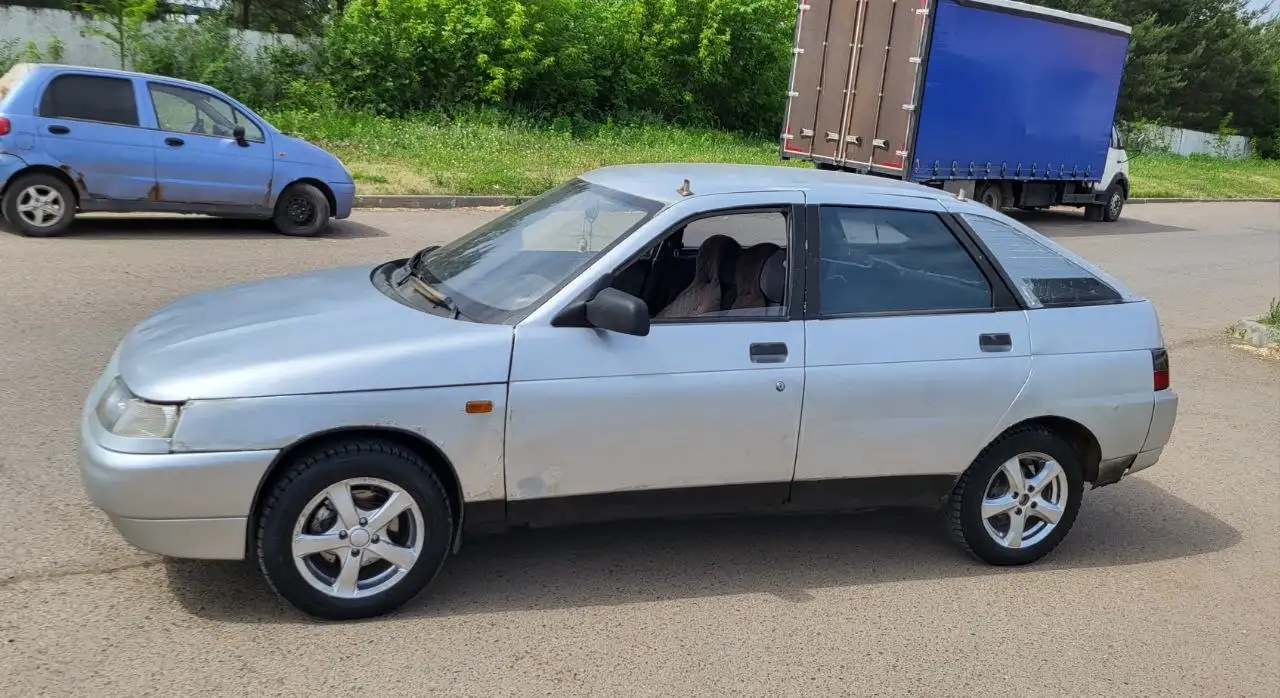 Продажа автомобиля 2003 года - Авто в Набережные Челны