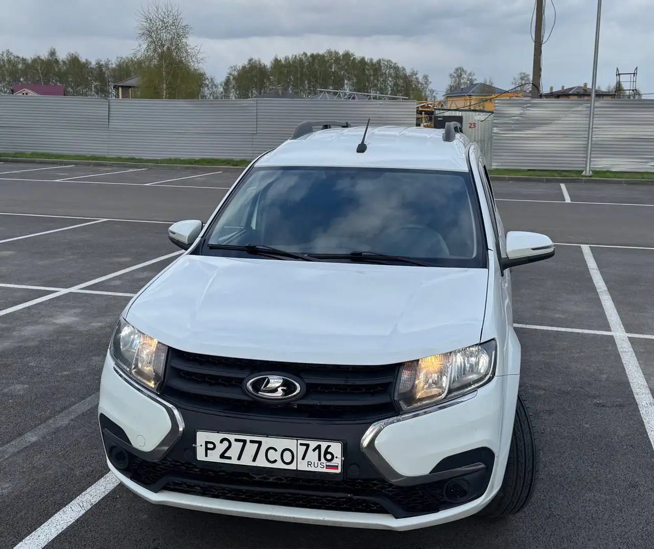 Ларгус 2021 года в отличном состоянии - Авто в Казань