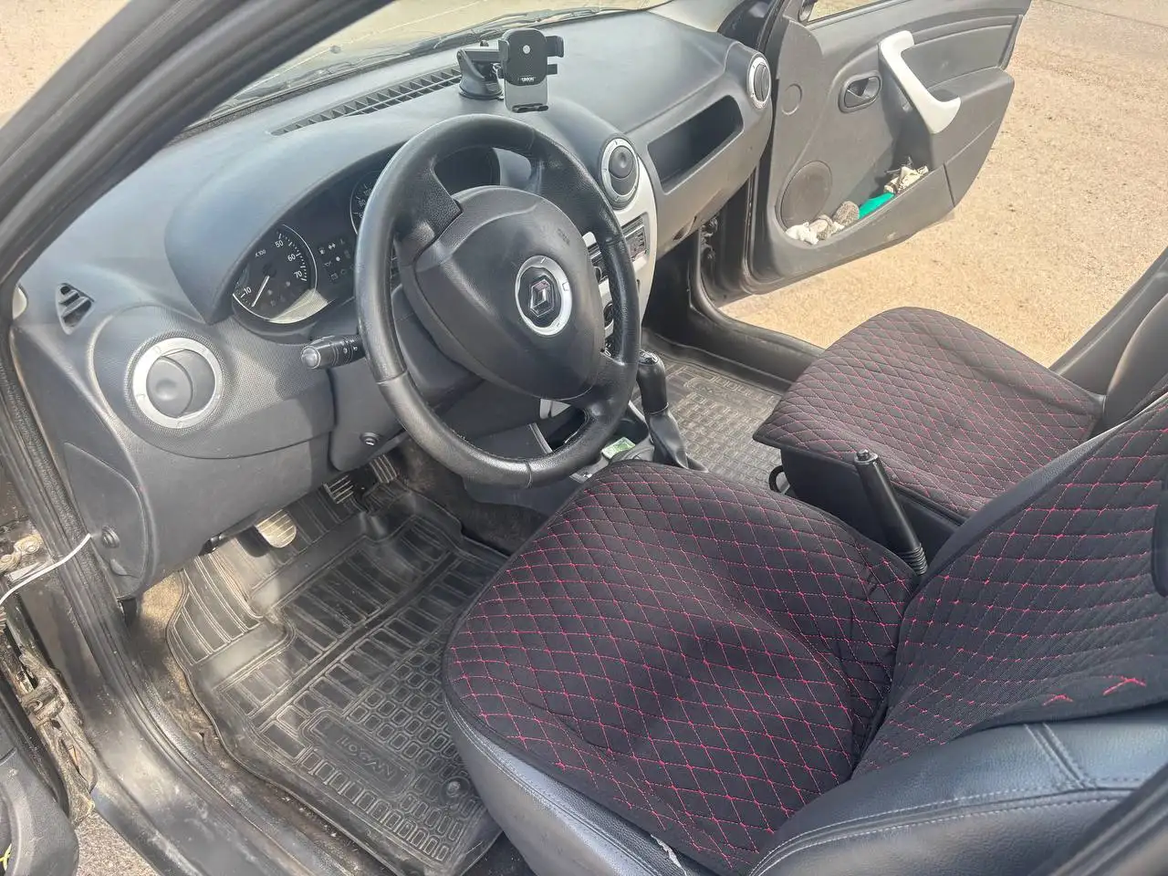 Продам Рено Логан в хорошем состоянии - Легковые автомобили (Авто) в Казань