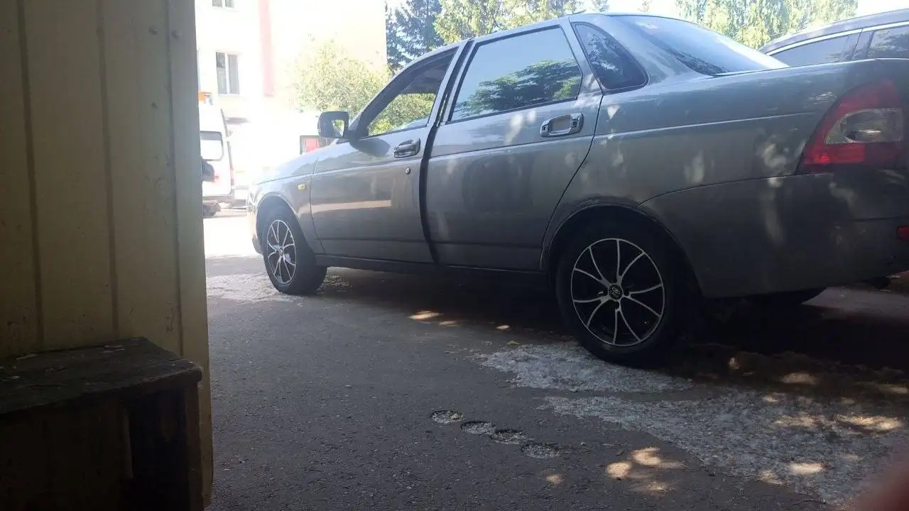 Лада Приора 2011 года - Легковые автомобили (Авто) в Казань