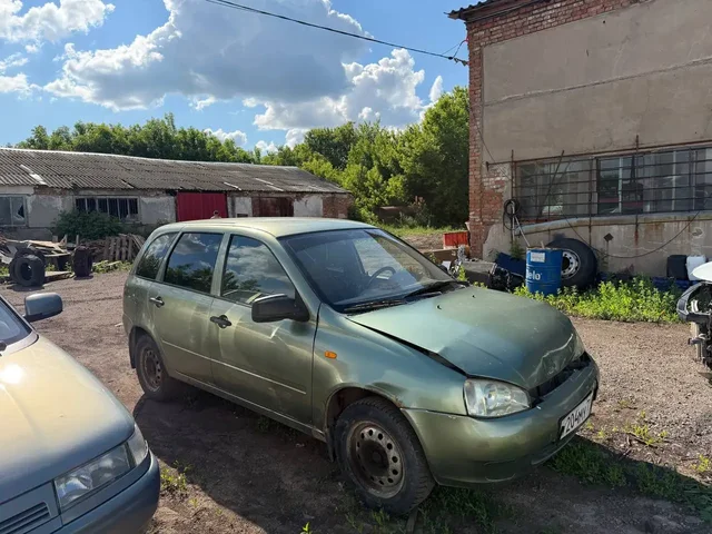 Продам Ладу Калину 2010 - Авто в Альметьевск