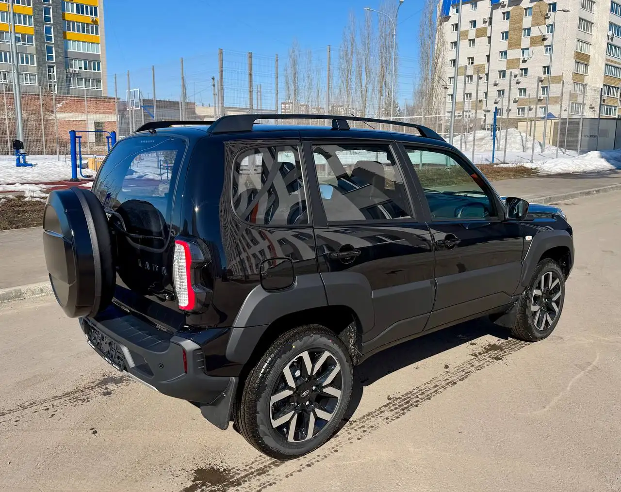 LADA Niva Travel KHL 2026 новый - Авто в Ульяновск