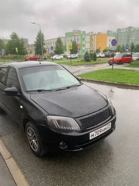 Автомобиль 2012 года с пробегом 240к - Автохимия и аксессуары в Казань