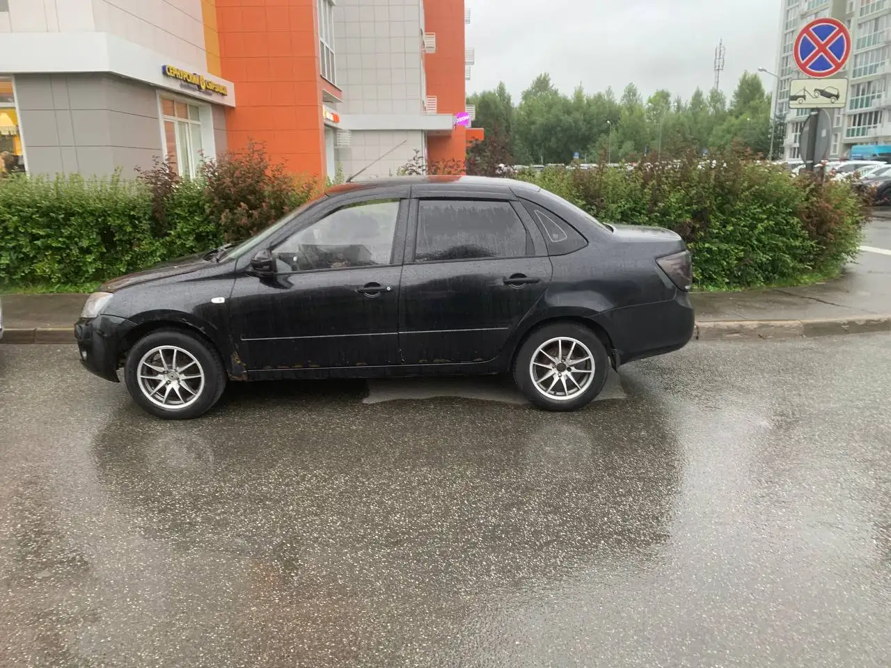 Автомобиль 2012 года с пробегом 240к - Авто в Казань