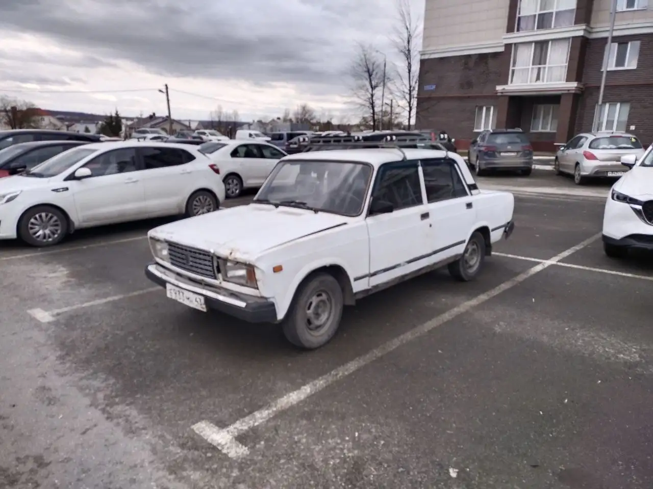 Лада 8-го года с пробегом 83 тыс. км - Авто в Казань