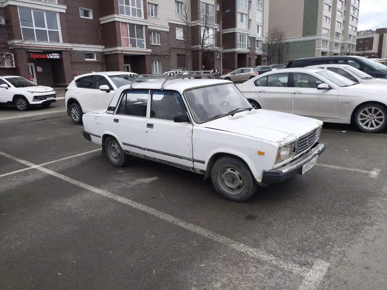 Лада 8-го года с пробегом 83 тыс. км - Авто в Казань