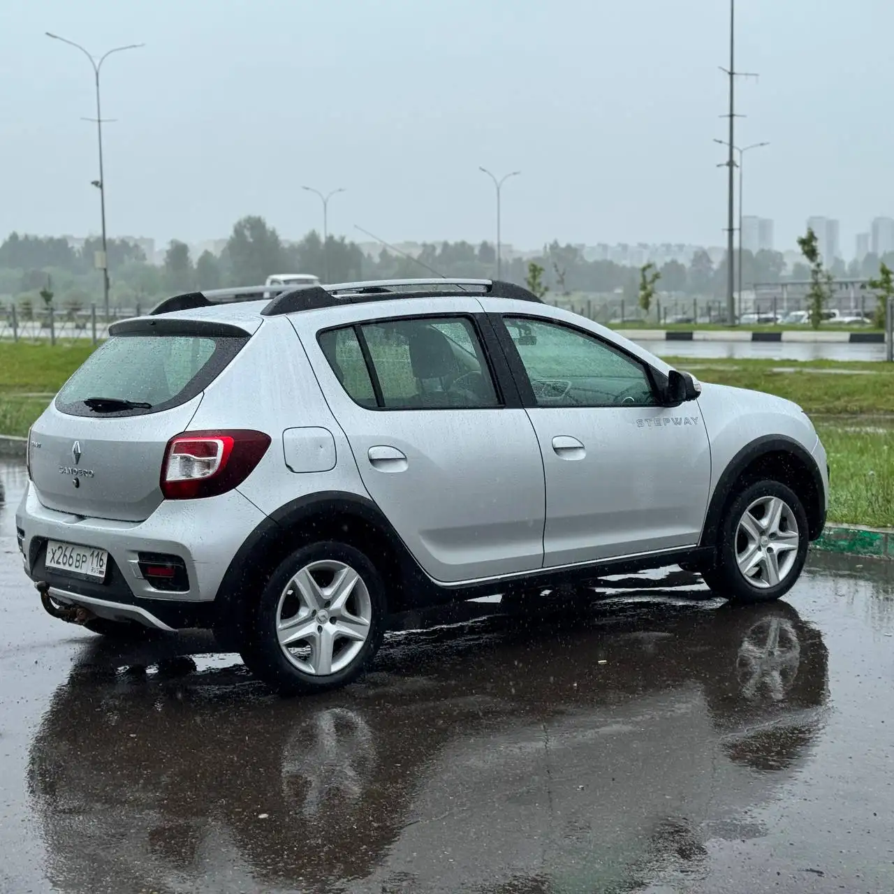 Продажа Рено Сандеро Степвей 2015 - Легковые автомобили (Авто) в Казань