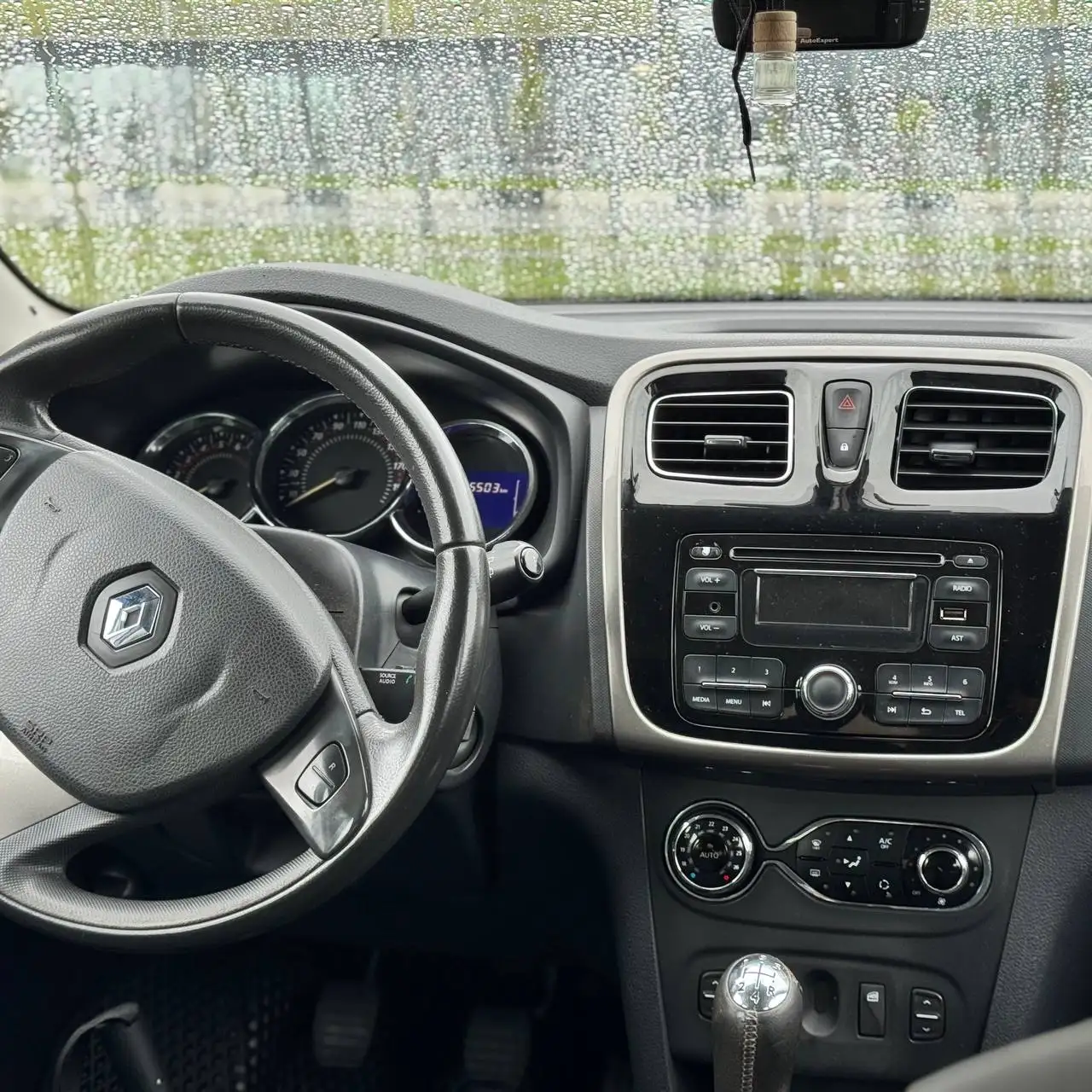 Продажа Рено Сандеро Степвей 2015 - Легковые автомобили (Авто) в Казань