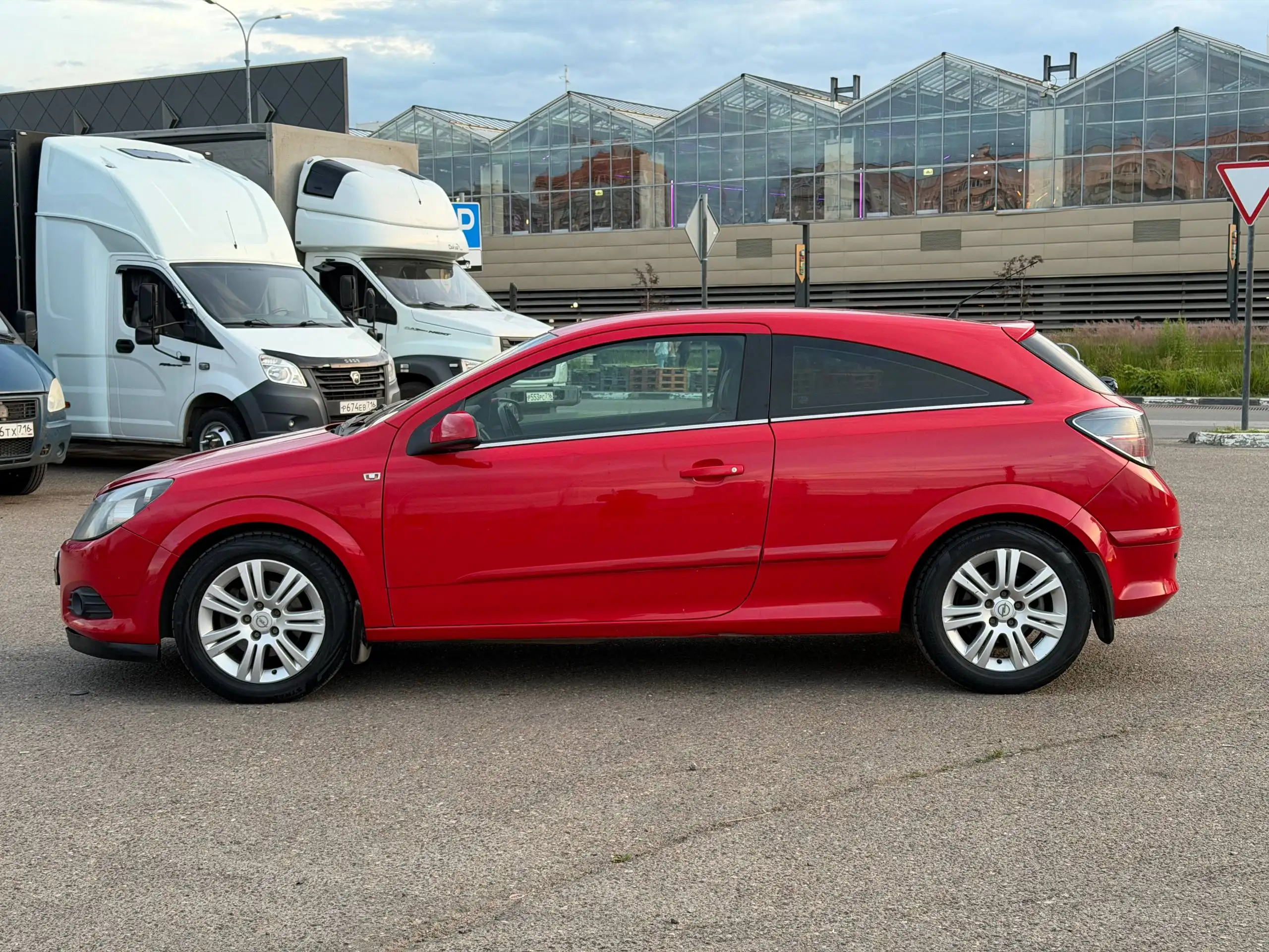 Opel Astra H GTC 1.8 автомат, 2008 - Легковые автомобили (Авто) в Казань
