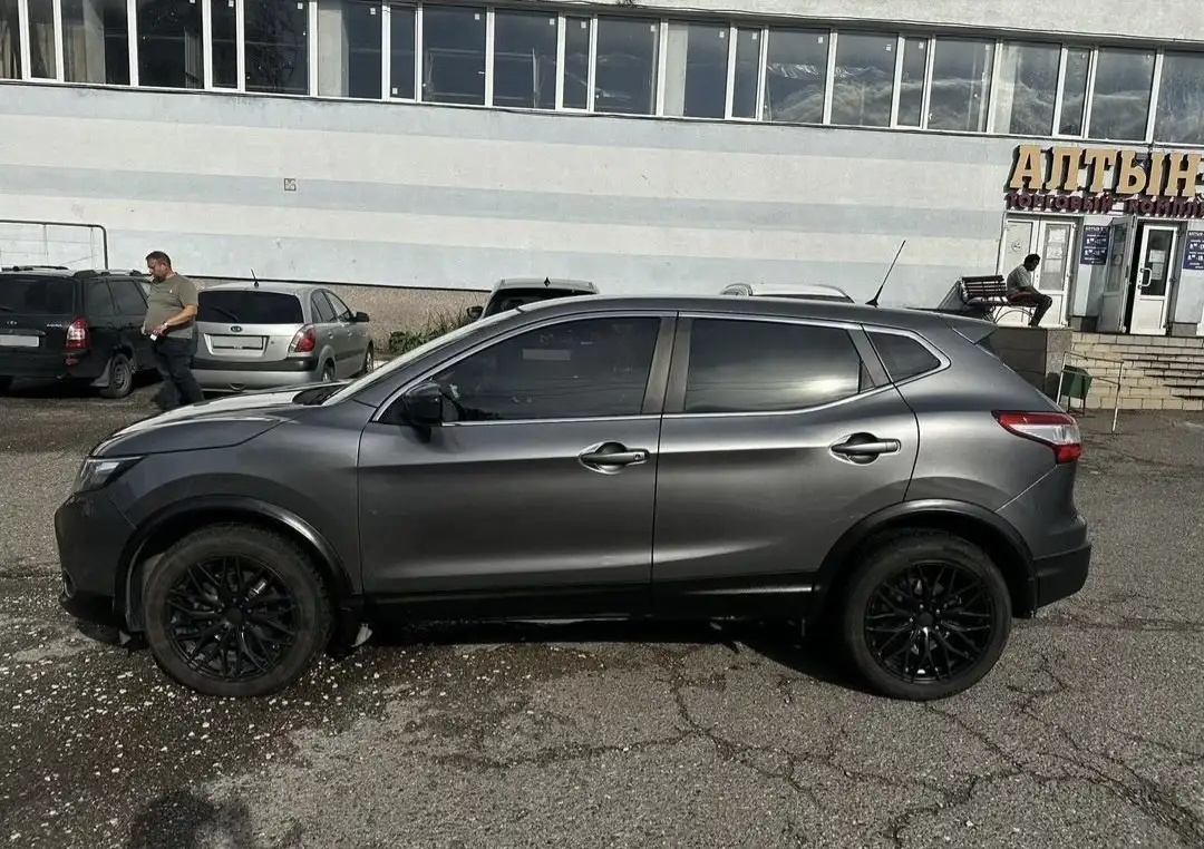 Nissan Qashqai 2016, вариатор, 2л, передний привод - Легковые автомобили (Авто) в Казань