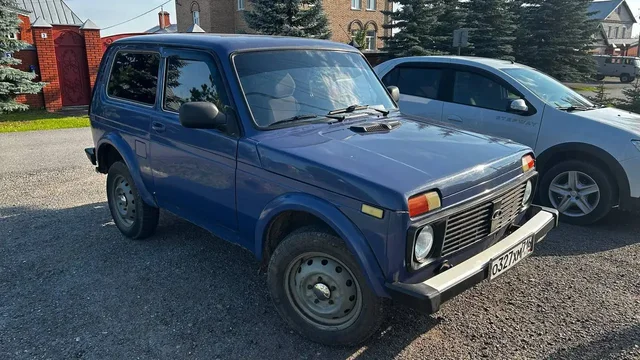 Нива 4х4 2006 - Минивэны в Казань