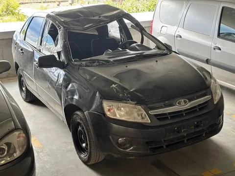 Lada Granta 2014 года - Легковые автомобили в Казань