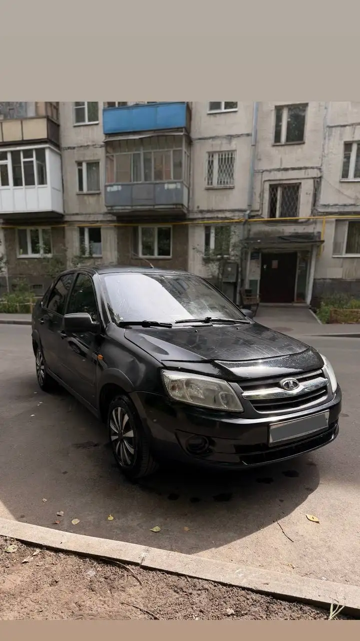 Лада Гранта с АКПП, 2013 г.в. - Авто в Казань