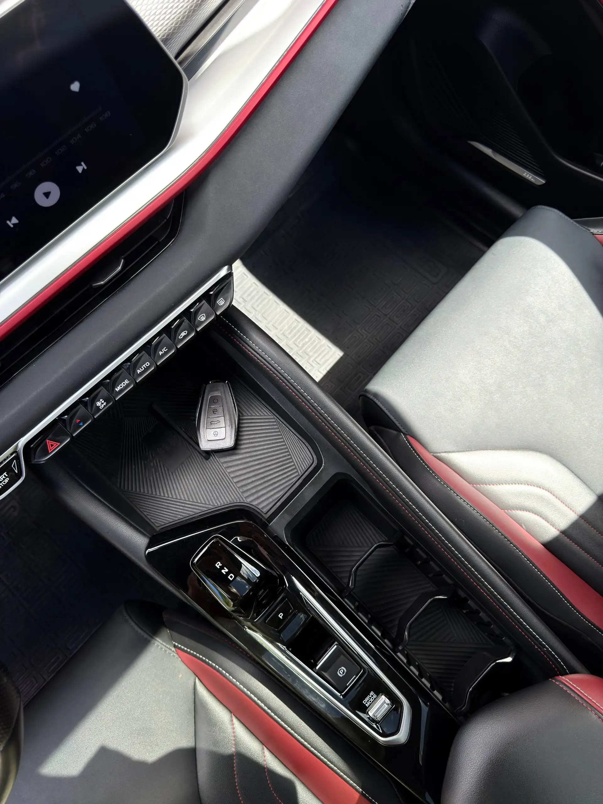 Geely Coolray Flagship 2022 - Авто в Казань