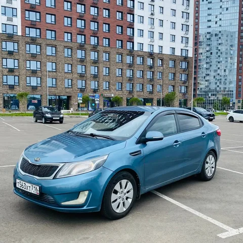 KIA RIO 2013 - Nissan X-Trail в Казань