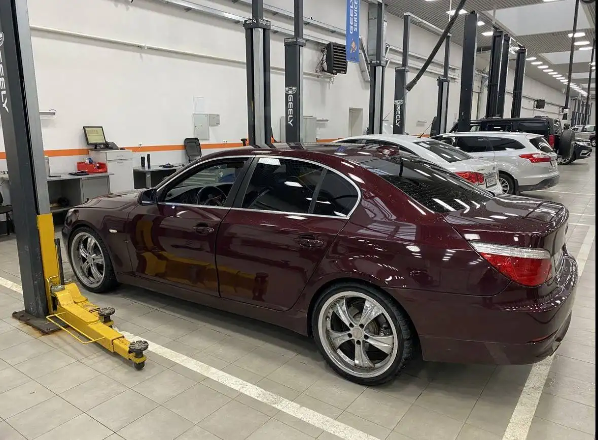 Продам колеса 245/35R20 - Шины и диски (Авто) в Казань