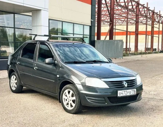Рено Логан 2010 года 1.6 - Легковые автомобили в Набережные Челны