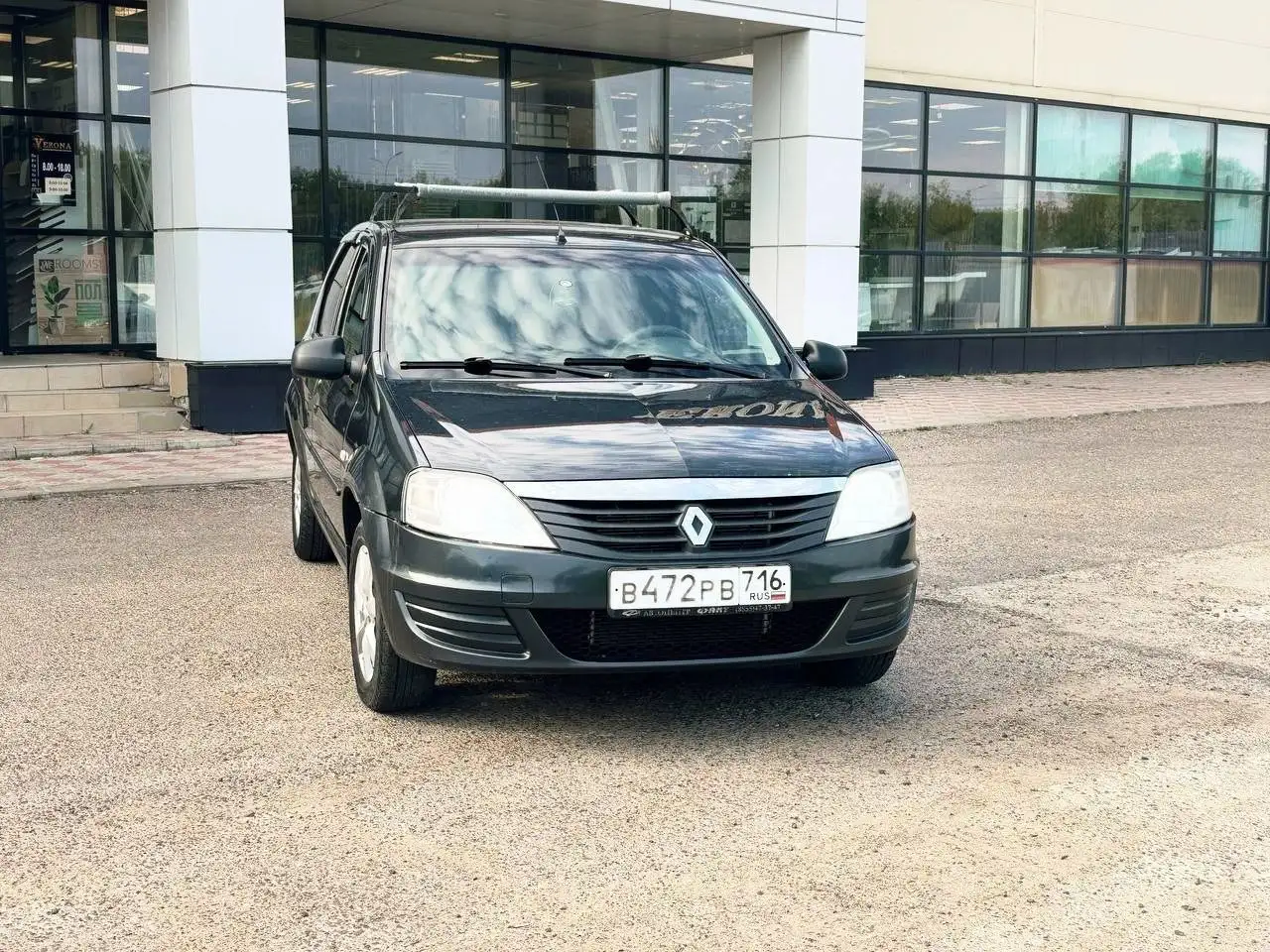 Рено Логан 2010 года 1.6 - Легковые автомобили (Авто) в Набережные Челны