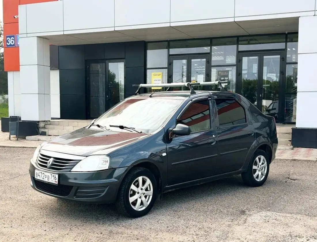 Рено Логан 2010 года 1.6 - Легковые автомобили (Авто) в Набережные Челны