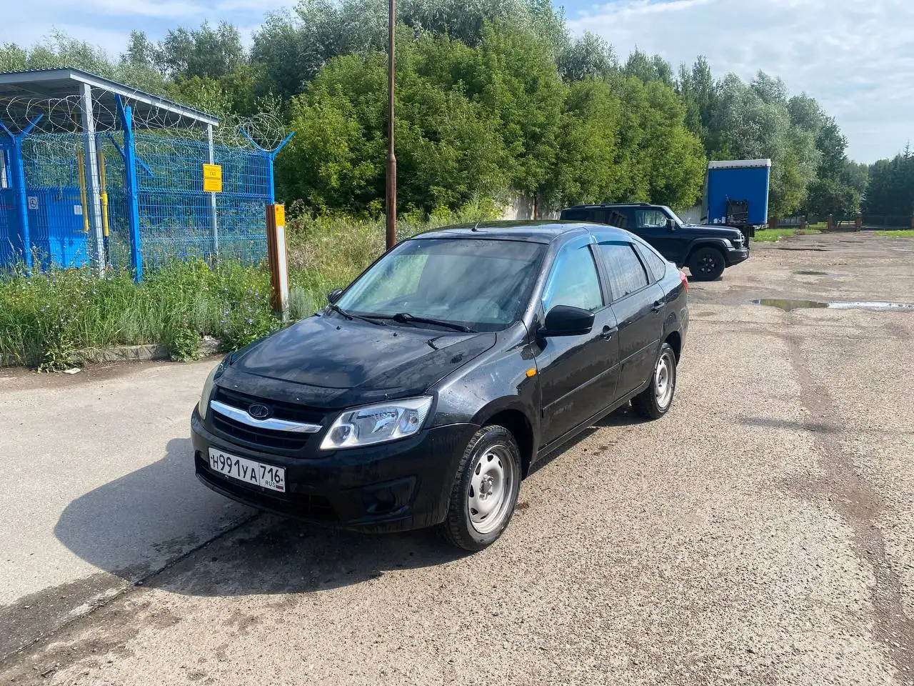 Лада Гранта лифтбек 2015 - Легковые автомобили (Авто) в Казань