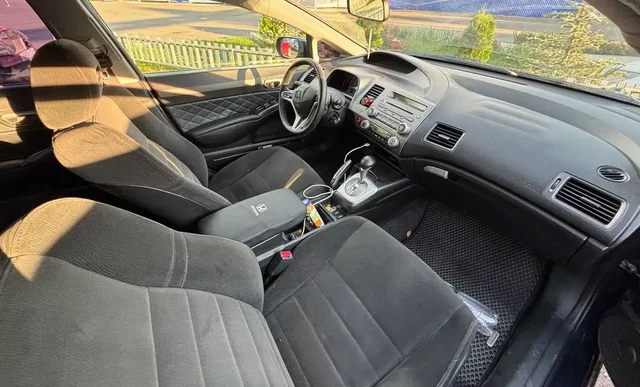 Honda Civic 2008 года, автомат, 600 тыс. рублей - Авто в Нижнекамск