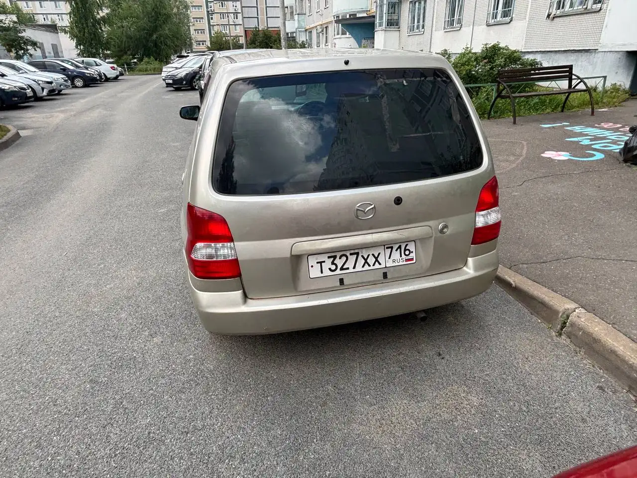 Mazda Demio 2001 года на газу - Легковые автомобили (Авто) в Казань
