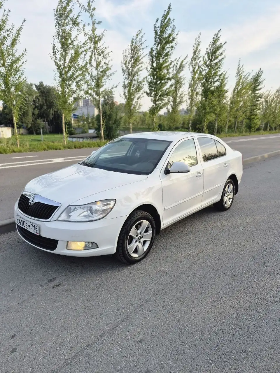 Skoda Octavia 1.8 AT 2011 продажа - Легковые автомобили (Авто) в Казань