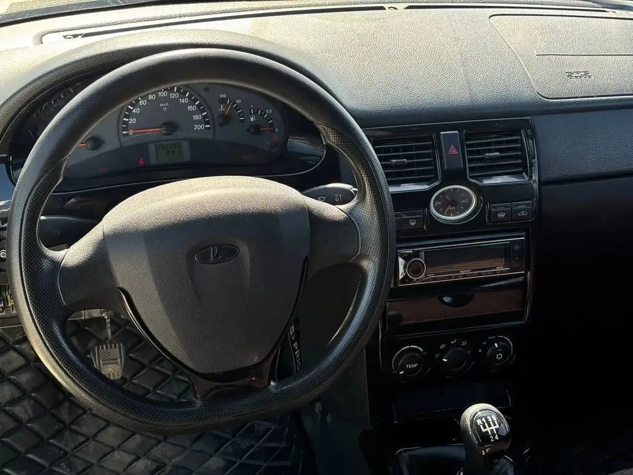 Продается LADA Priora 2012, люкс, кондиционер - Легковые автомобили (Авто) в Казань