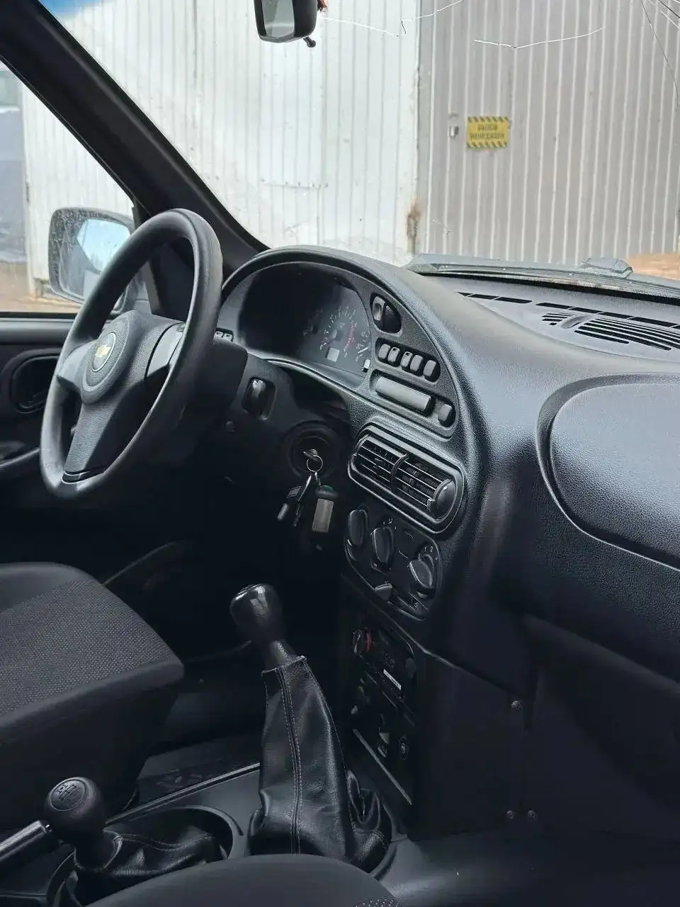 Автомобиль в хорошем состоянии с ГБО - Легковые автомобили (Авто) в Набережные Челны