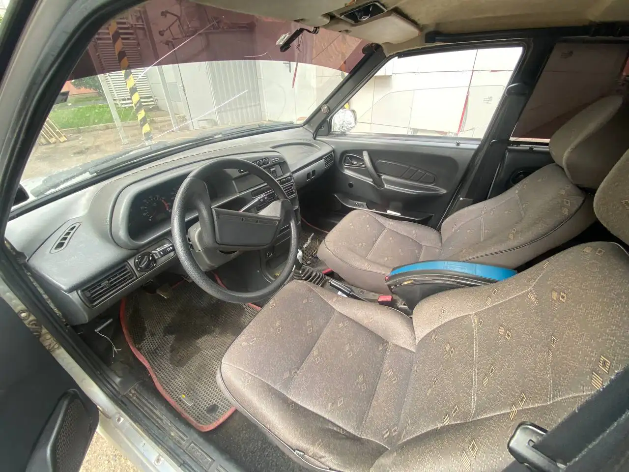 Продажа автомобиля 2005 года в Нижнекамске - Авто в Нижнекамск