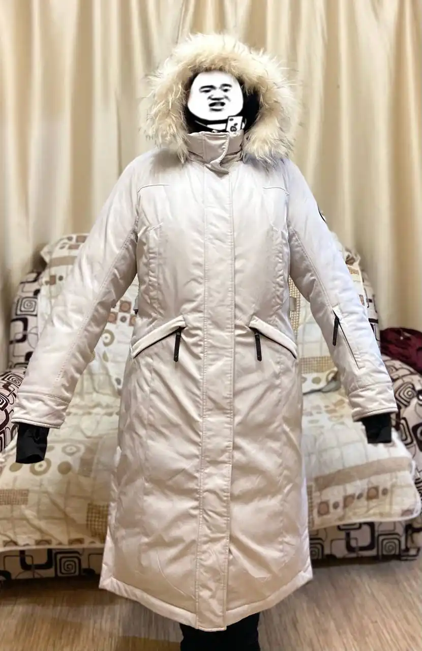 Продажа женского зимнего пуховика