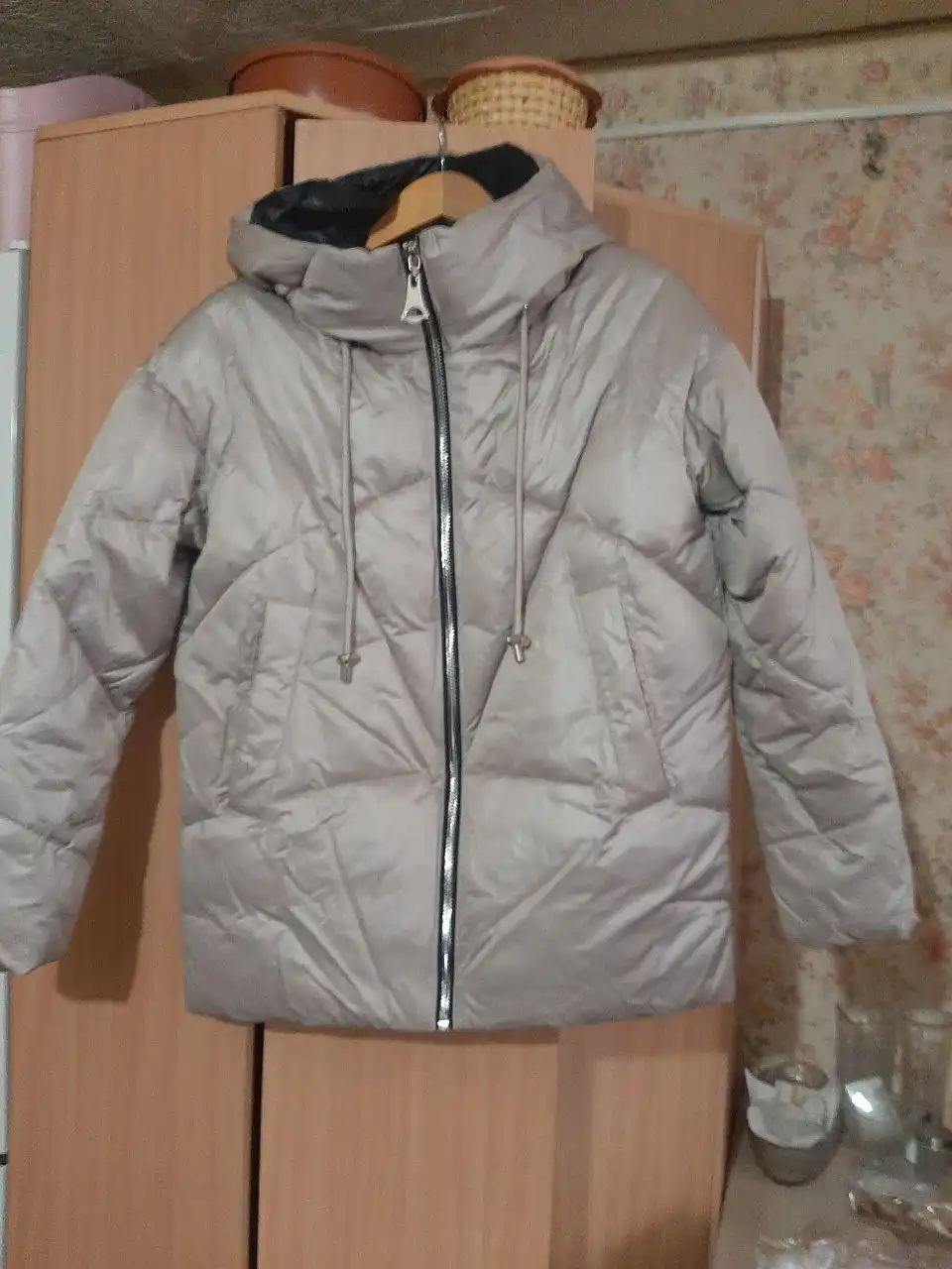 Продажа мужской дублёнки и женской верхней одежды б/у