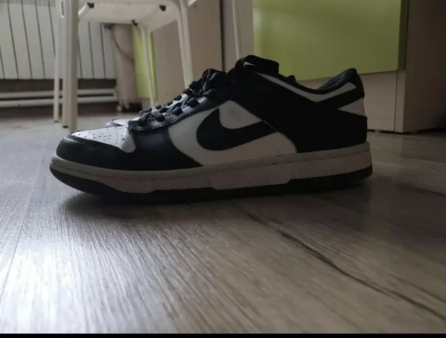 Кроссовки Nike оригинальные 40 размер - Одежда в Якутск